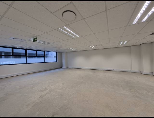 124M² OFFICE TO LET IN ILLOVO
